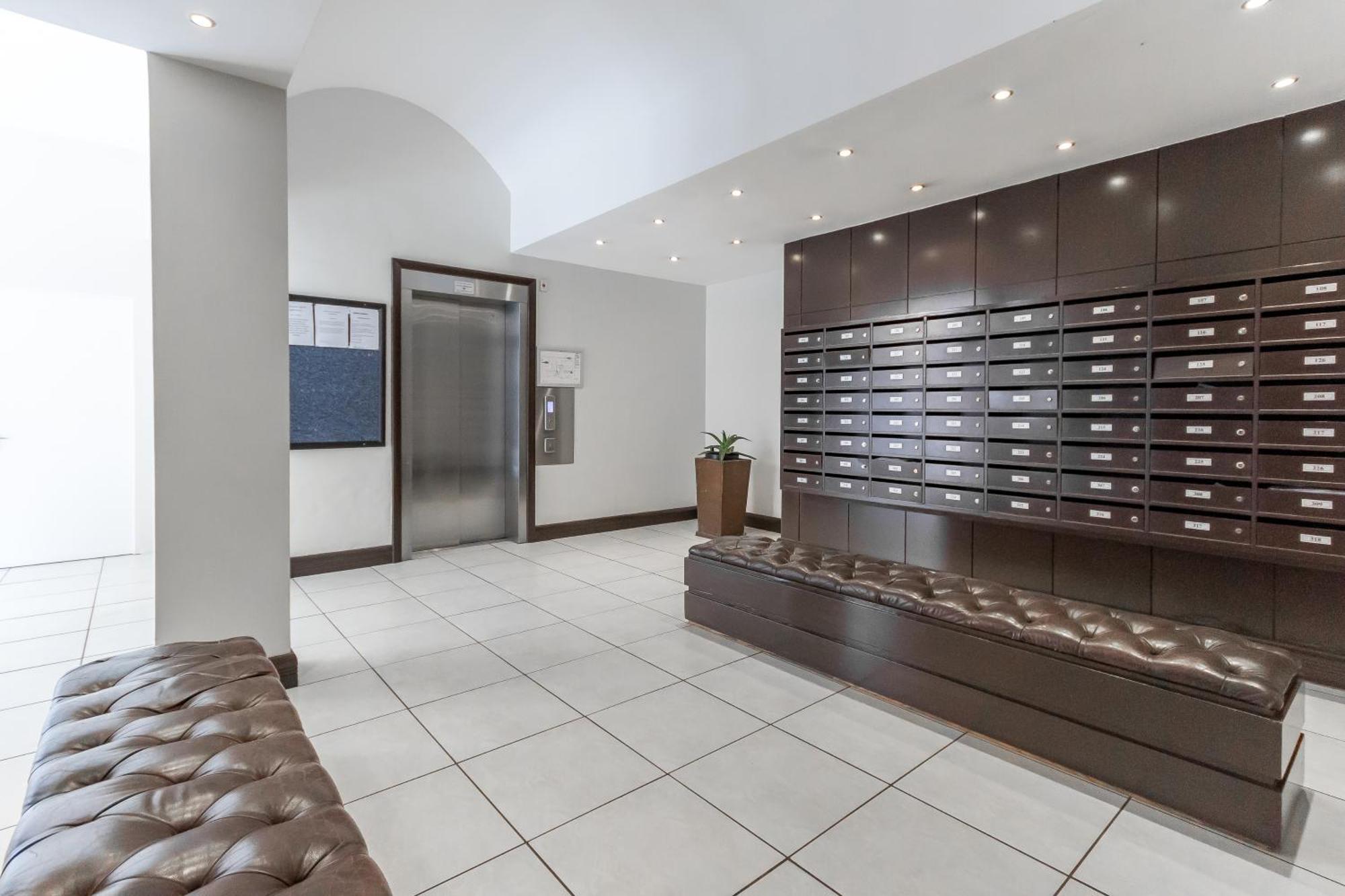 The Square 135- Studio With Free Parking, Pool & Gym Access Apartment Cape Town Exterior foto